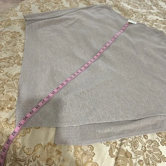 One Size Ladies Poncho - Picture 5 of 6